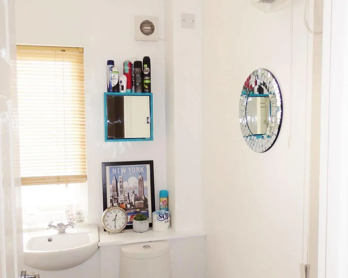 Excellent Location - City Centre - Parking - 4 Beds -2 Bedrooms Belfast 0*,